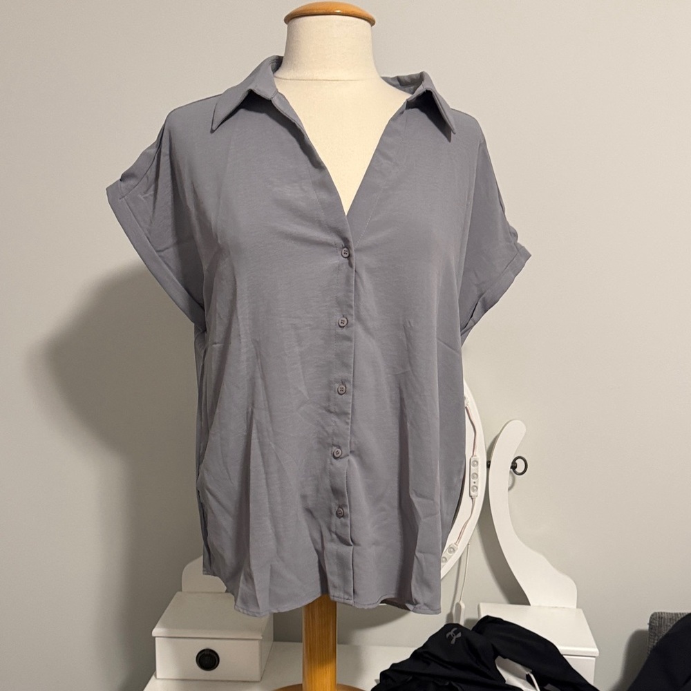 ❤️SHEIN Charcoal Button-Down Women's Shirt